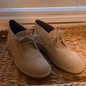 Never Worn Clark’s